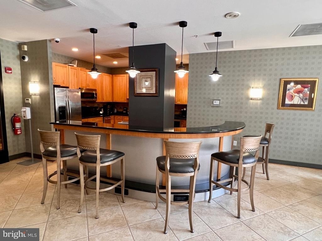 1205 N Garfield Street - Photo 12
