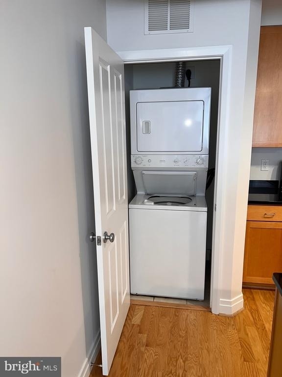 1205 N Garfield Street - Photo 10