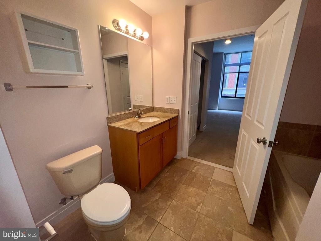 1205 N Garfield Street - Photo 9
