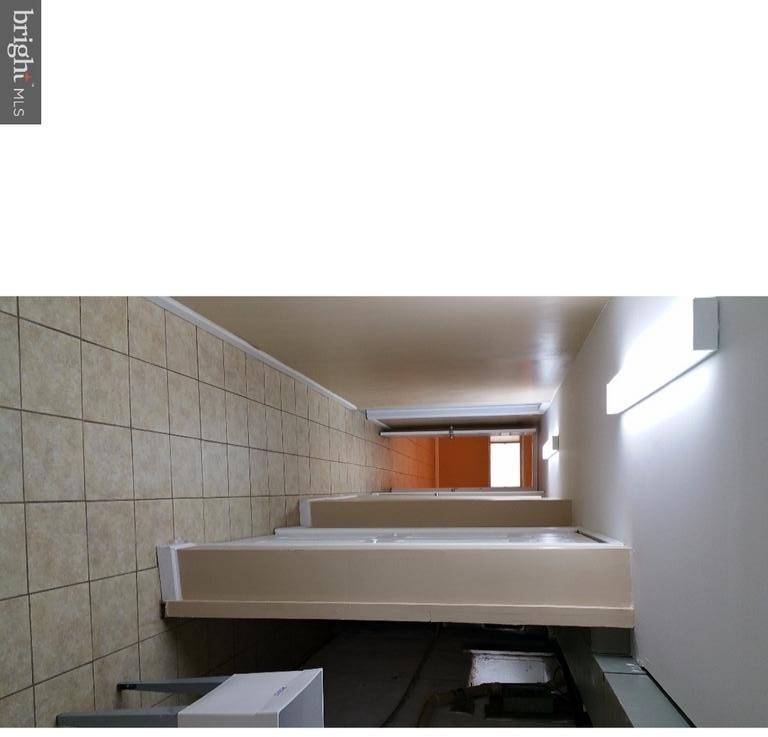 9960 Woodfern Road - Photo 16