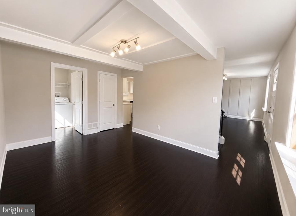 256 W Beidler Road - Photo 10