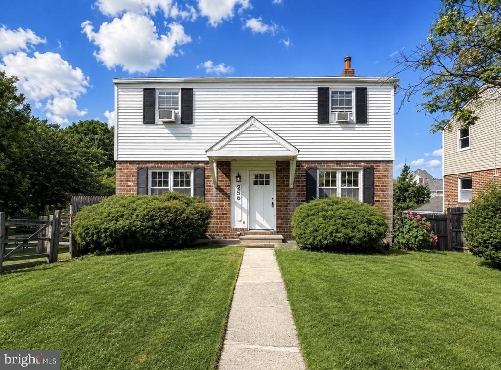 256 W Beidler Road - Photo 32