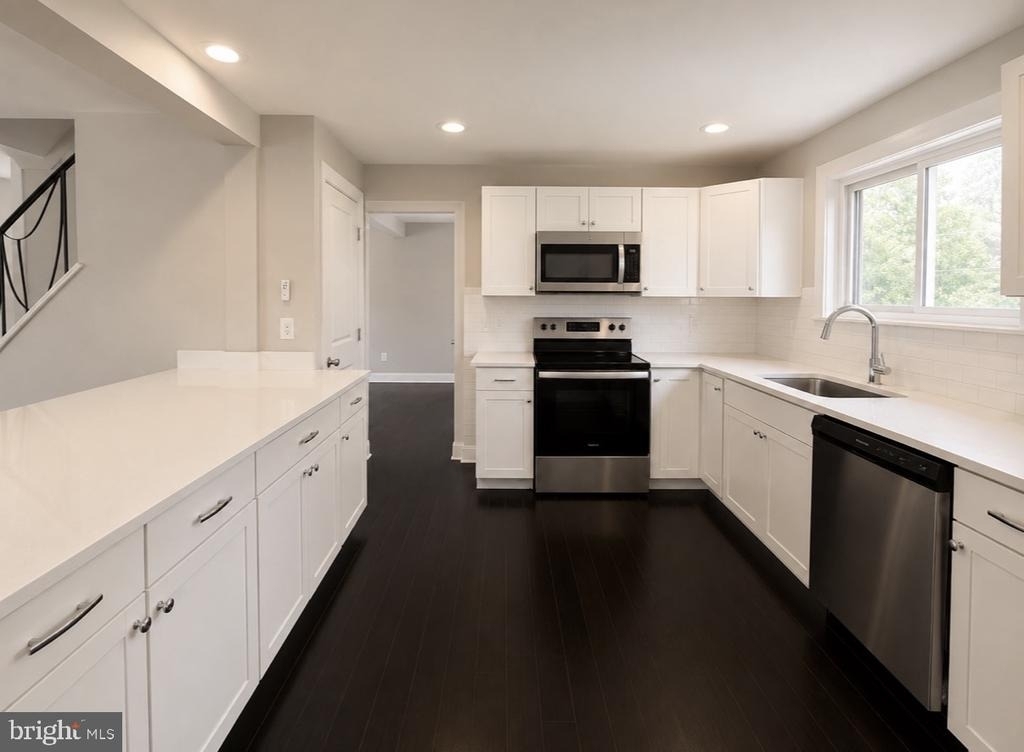 256 W Beidler Road - Photo 8
