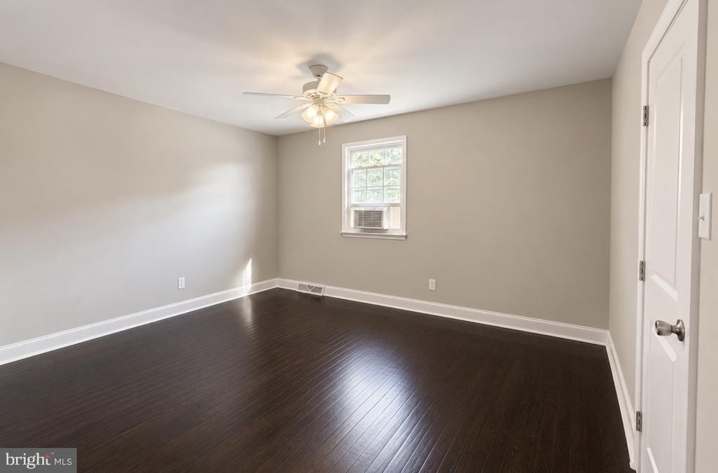 256 W Beidler Road - Photo 24