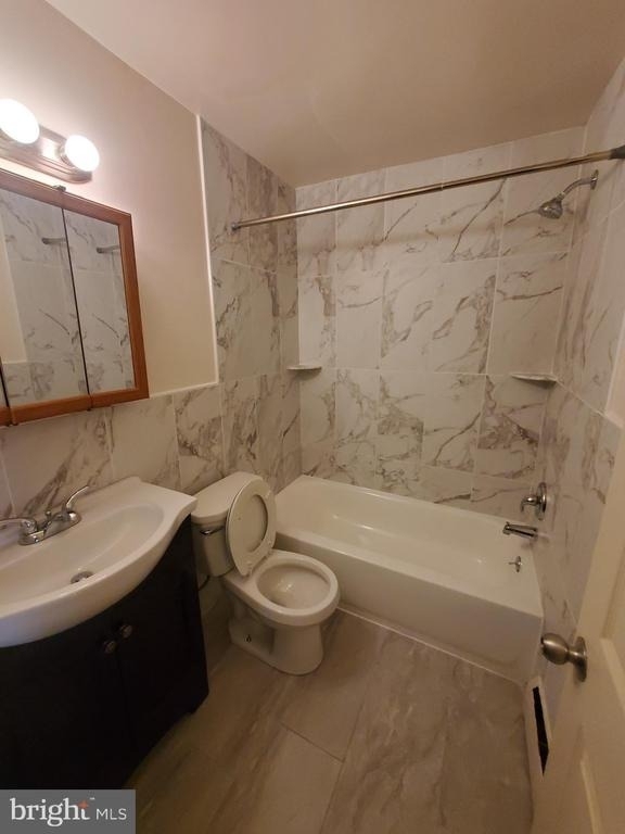 3209 West Chester Pike - Photo 9
