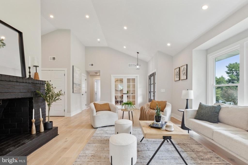 104 Furlong Avenue - Photo 10