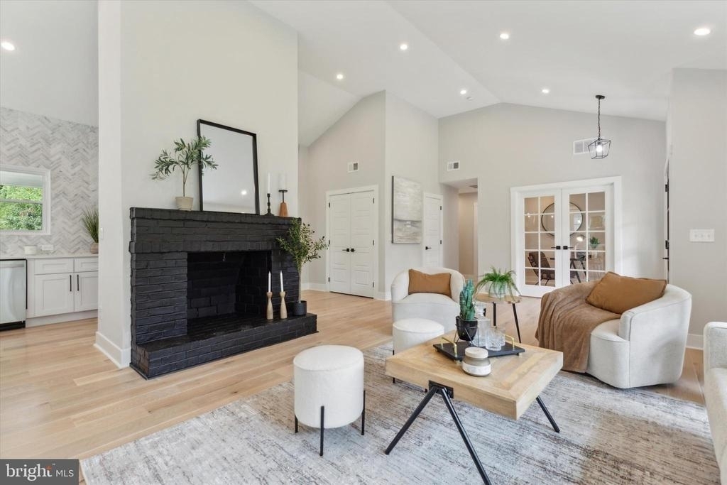 104 Furlong Avenue - Photo 11