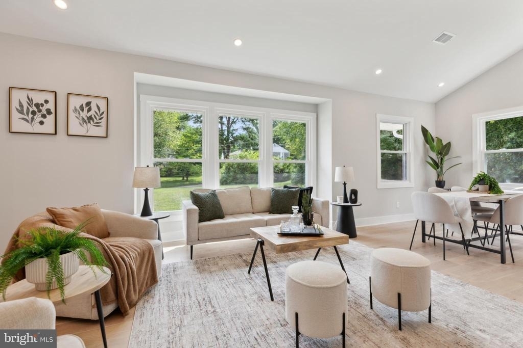 104 Furlong Avenue - Photo 8