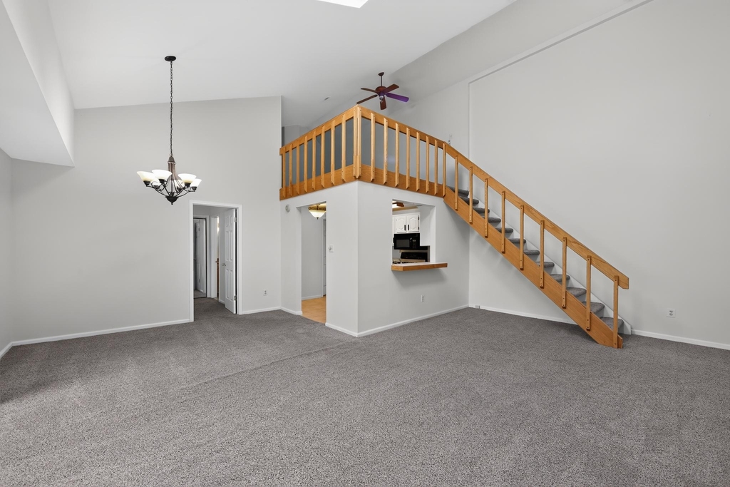 710 Mountainview Drive - Photo 5