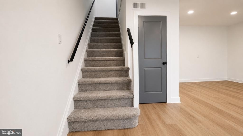 2420 Liberator Street - Photo 4