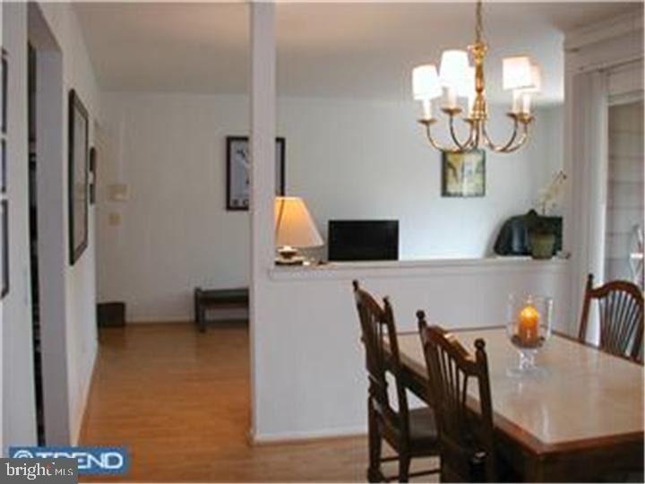 2217 Sayre Drive - Photo 3