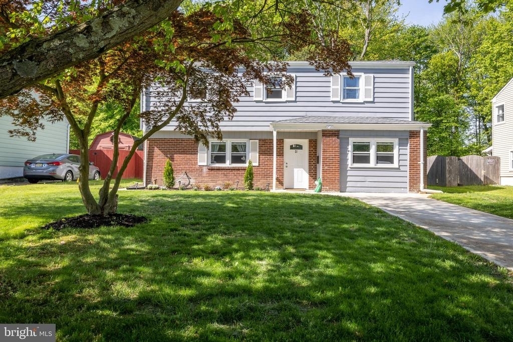 21 Dixmont Avenue - Photo 1