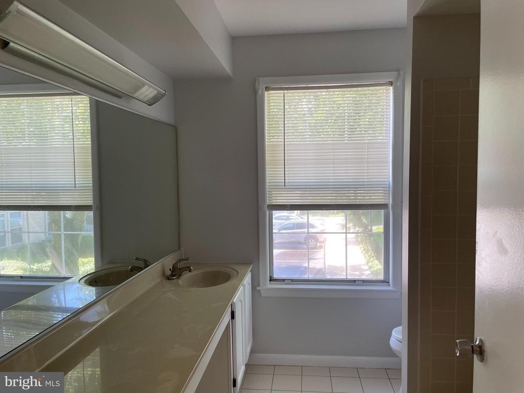 205 Salem Court - Photo 12