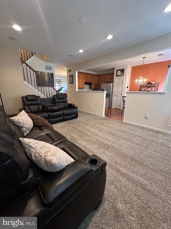 110 Sansom Lane - Photo 4