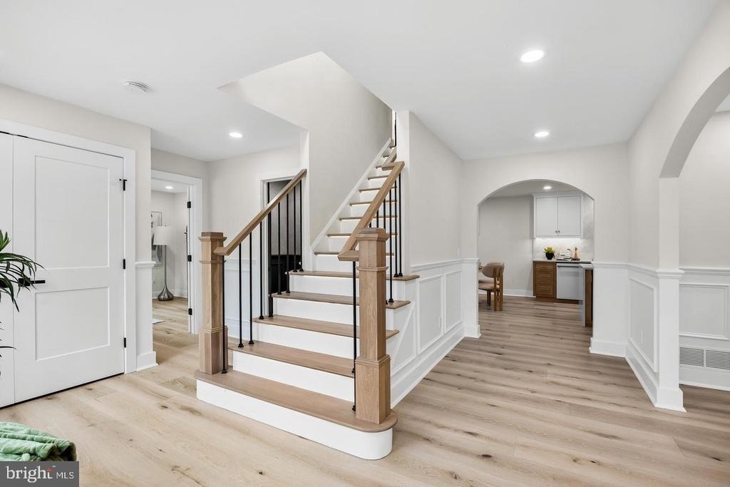201 Centre Street - Photo 1