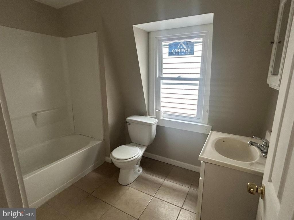 141 High Street - Photo 6