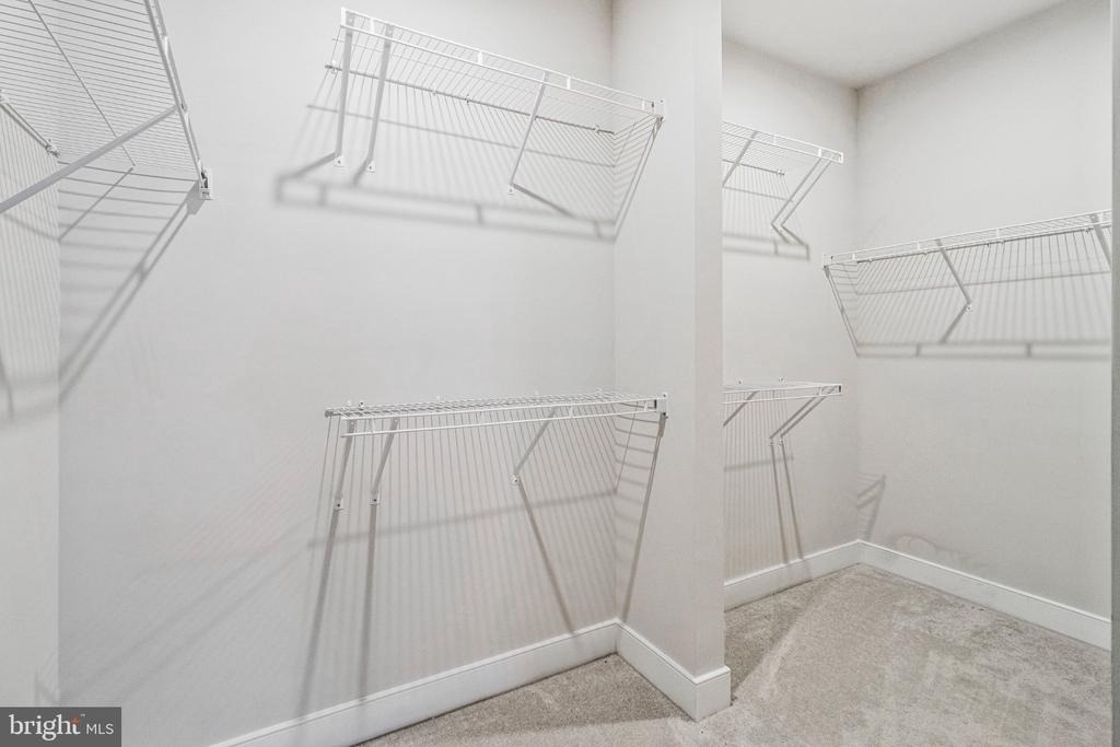 102 Saint Ives Place - Photo 21