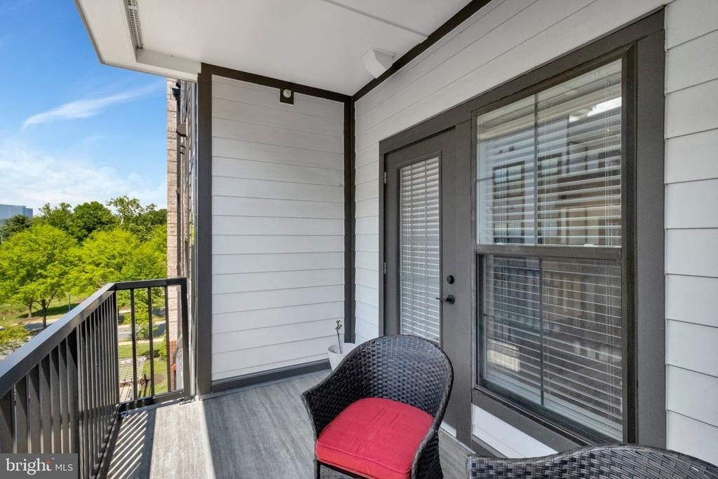 102 Saint Ives Place - Photo 24