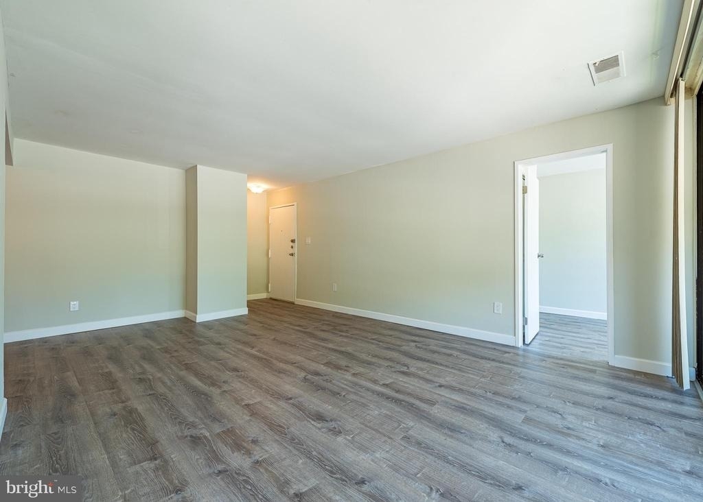 8723 Hayshed Lane - Photo 21
