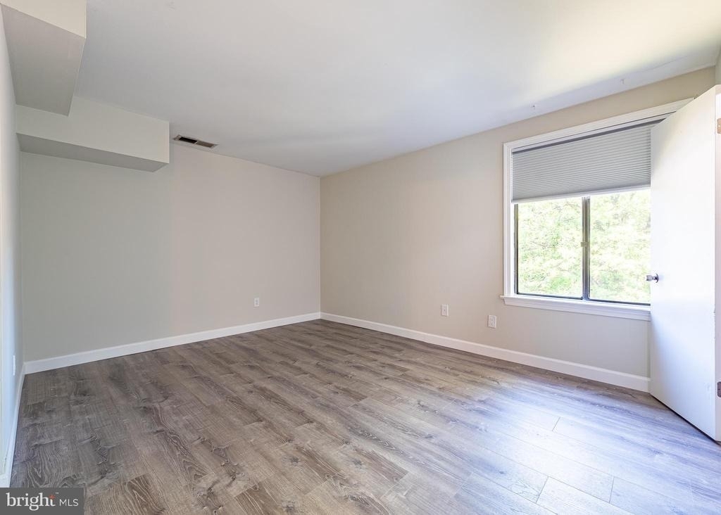 8723 Hayshed Lane - Photo 20