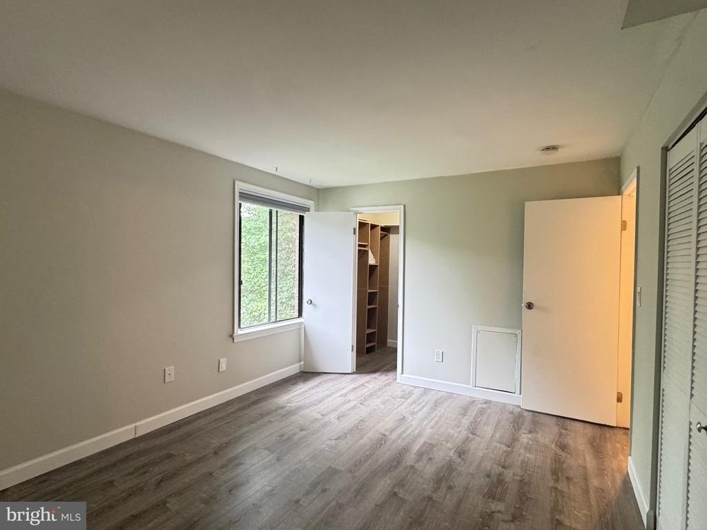 8723 Hayshed Lane - Photo 7