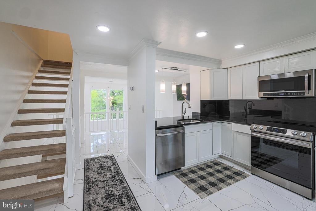 9 Stillwood Circle - Photo 3