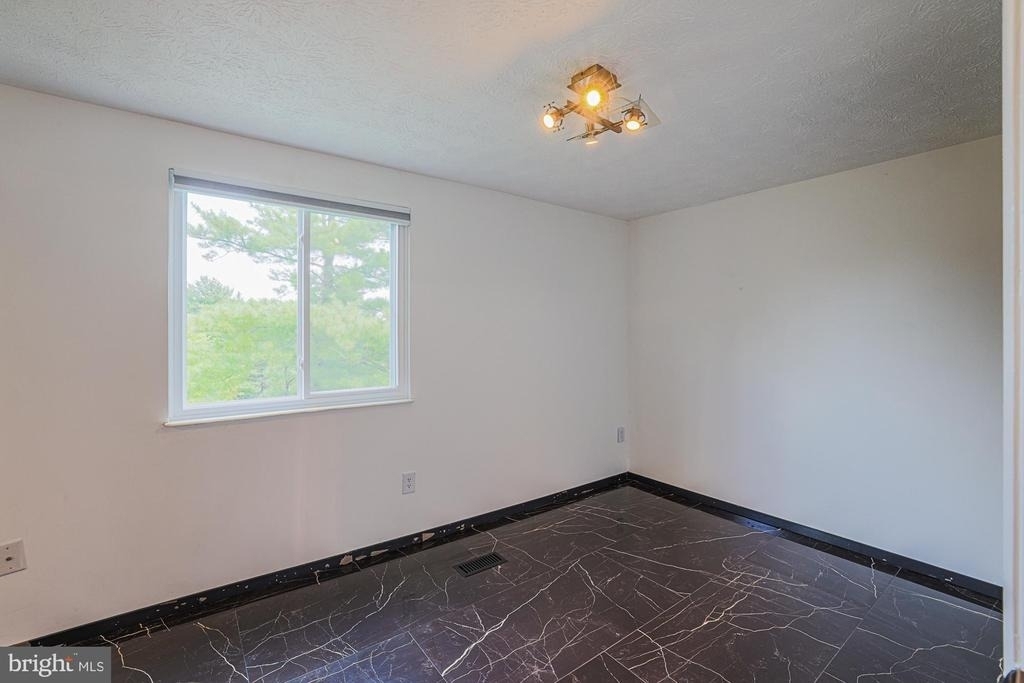9 Stillwood Circle - Photo 25