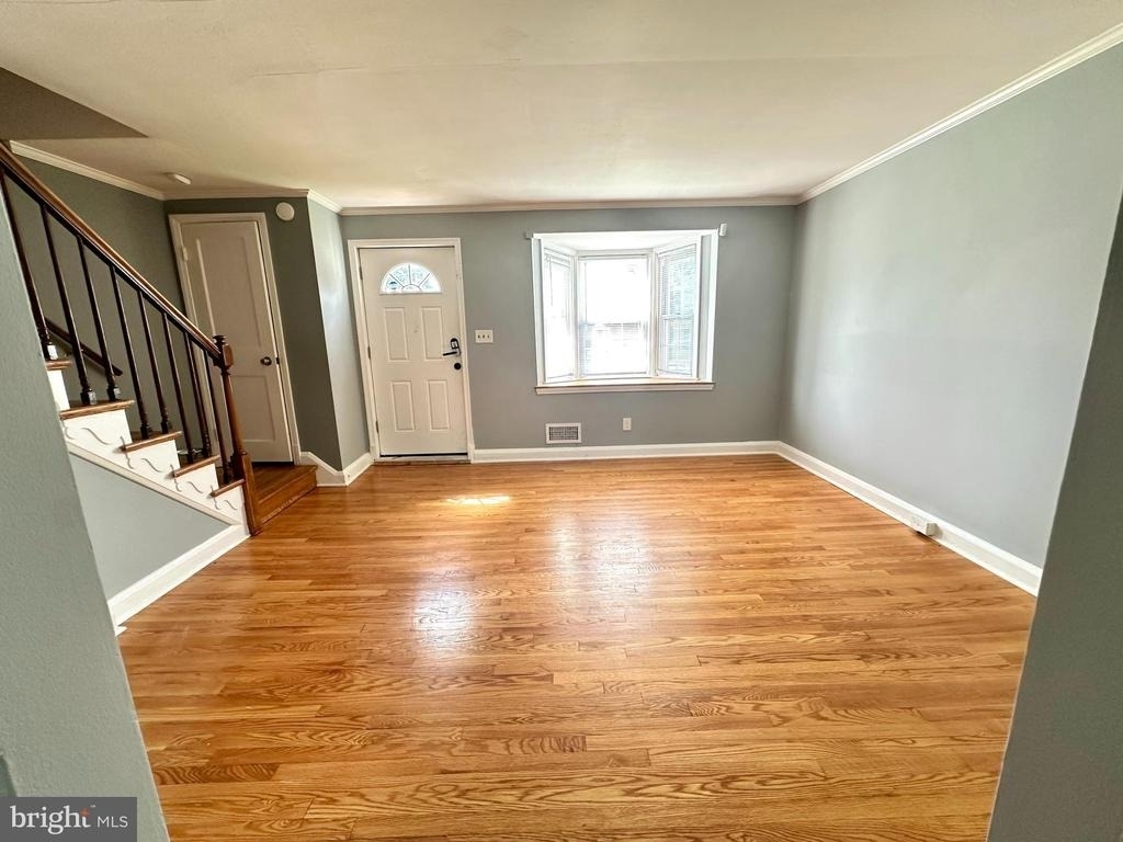 8318 Loch Raven Boulevard - Photo 3