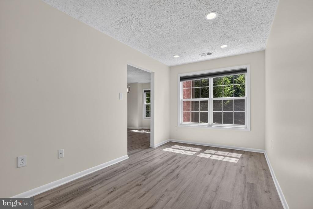 6929 Clearwind Court - Photo 8