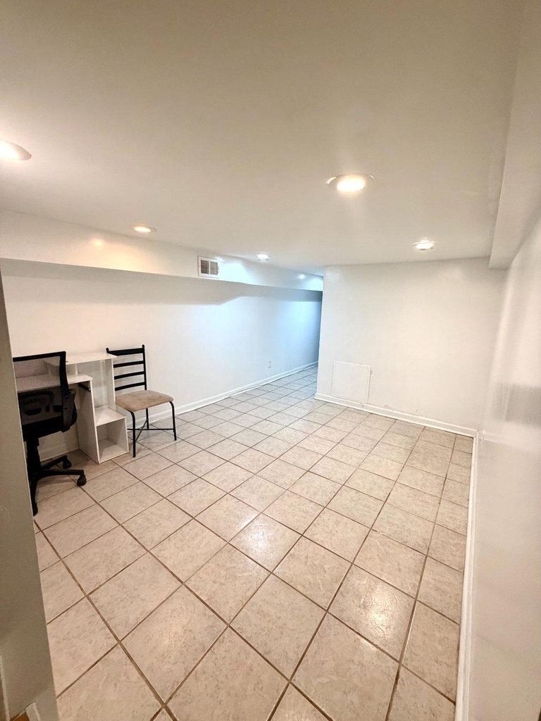 306 Penn Street - Photo 17