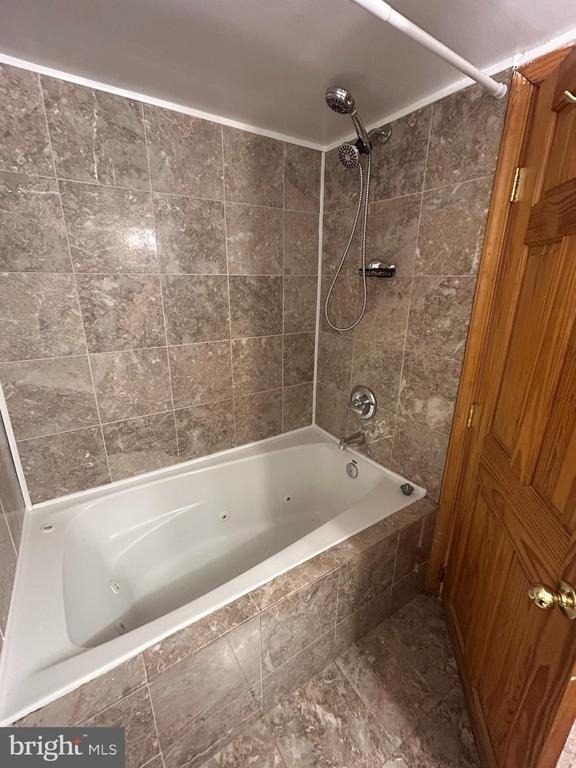 864 Benninghaus Road - Photo 16
