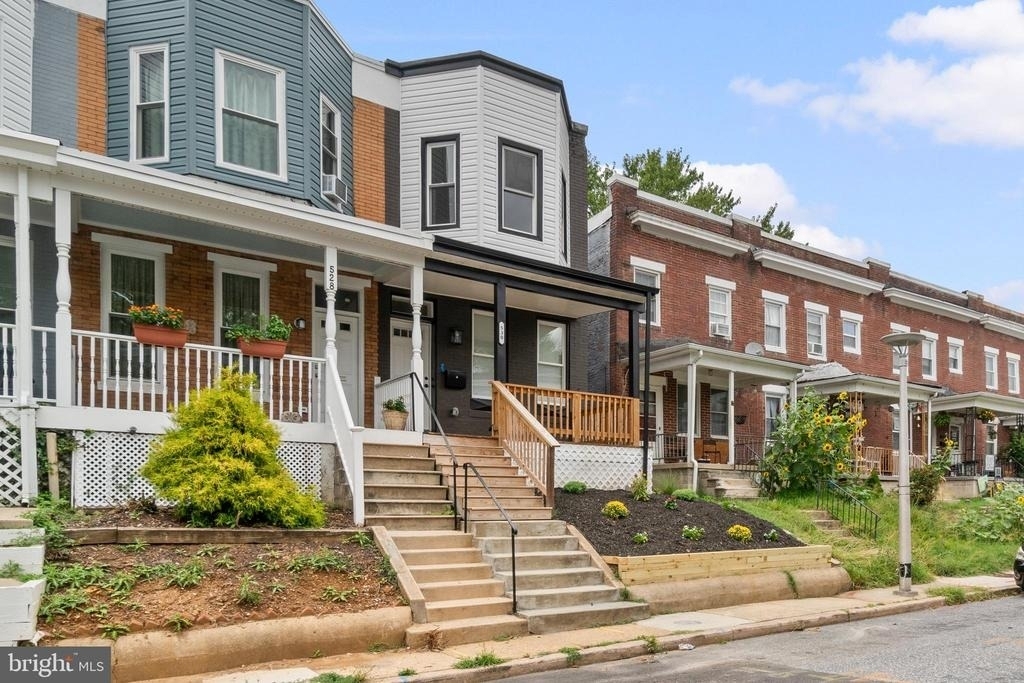 530 E 38th Street - Photo 1