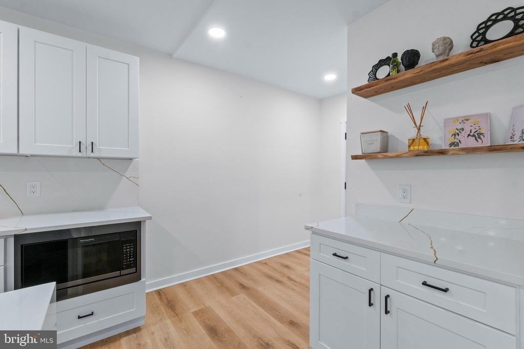 530 E 38th Street - Photo 12