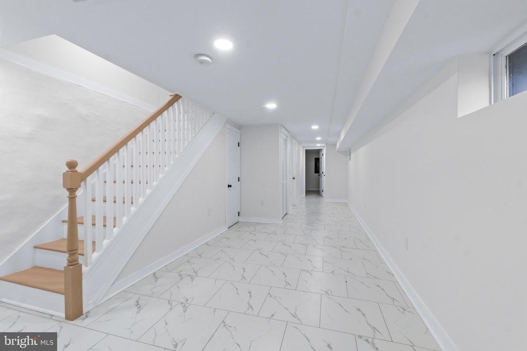 530 E 38th Street - Photo 27