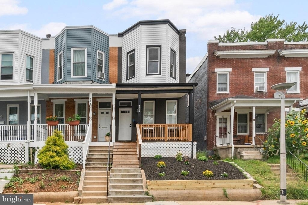 530 E 38th Street - Photo 0