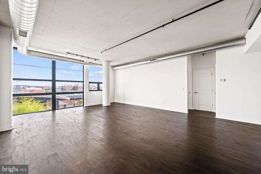 2125 14th Street Nw - Photo 2