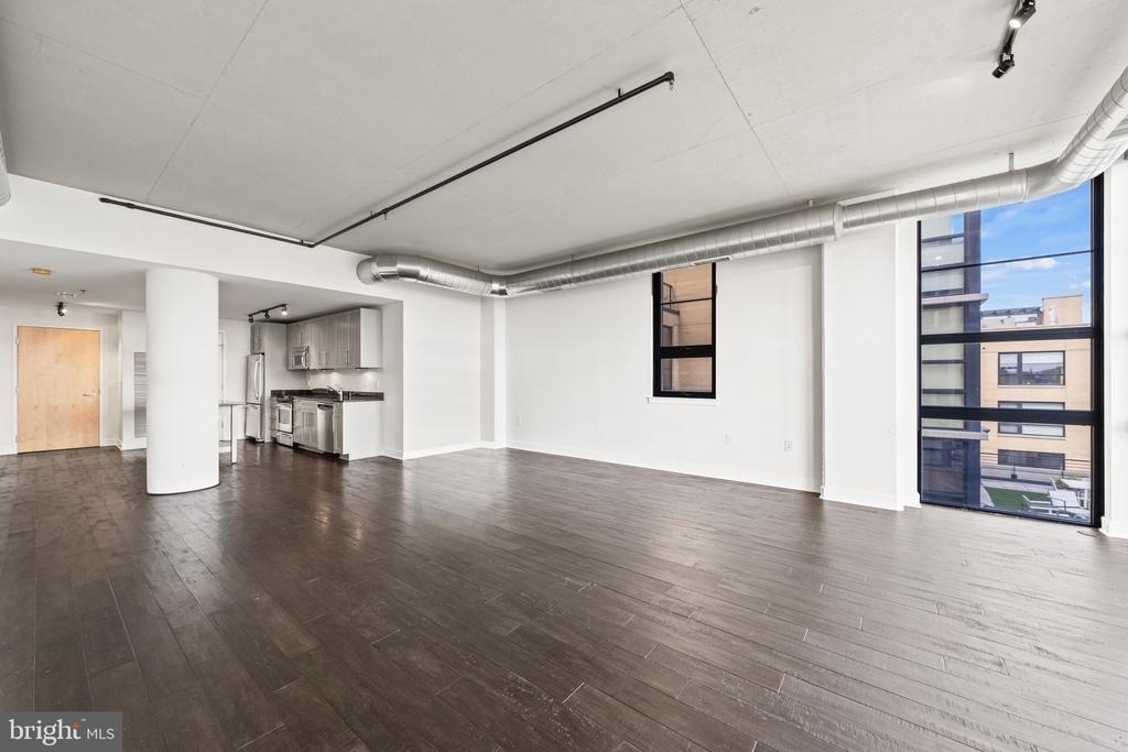 2125 14th Street Nw - Photo 3