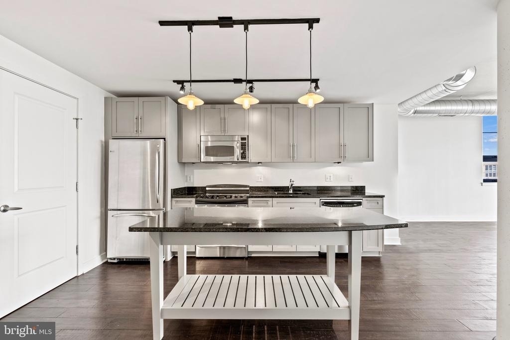 2125 14th Street Nw - Photo 5
