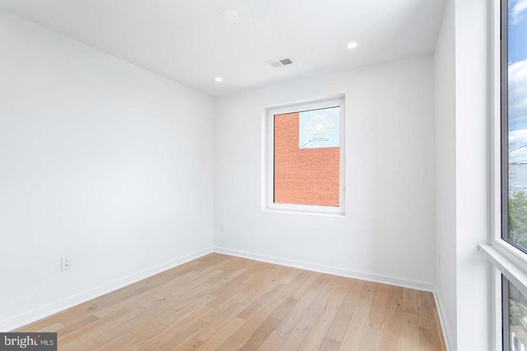 1522 Rhode Island Avenue Ne - Photo 13