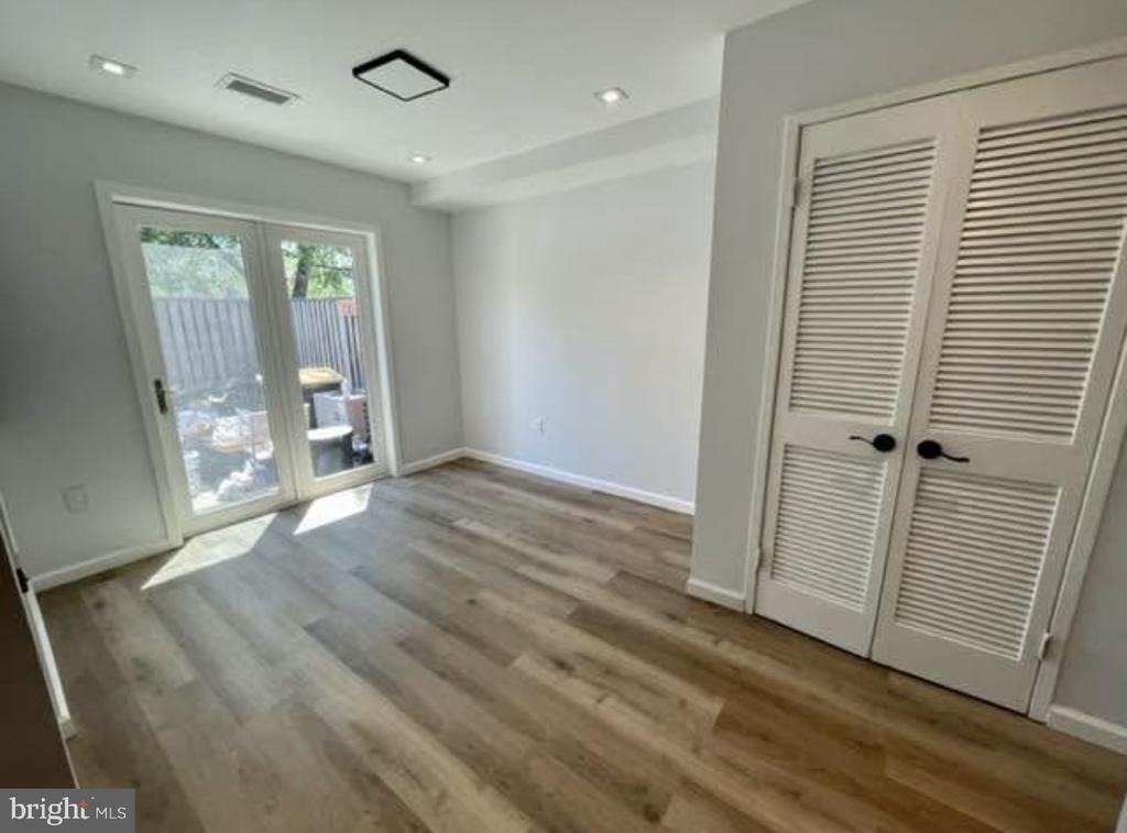 2433 18th Street Ne - Photo 6