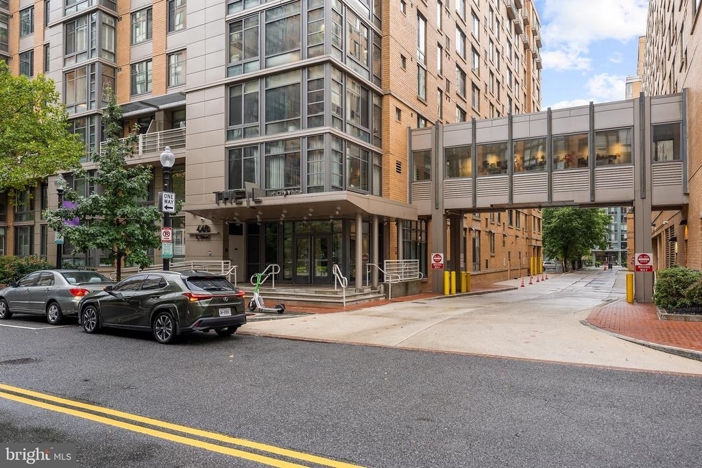 440 L Street Nw - Photo 0