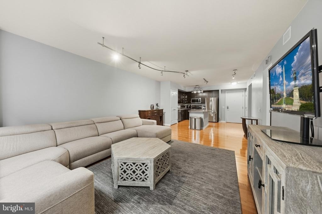 440 L Street Nw - Photo 4