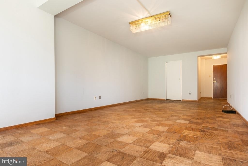 730 24th St Nw Nw - Photo 2
