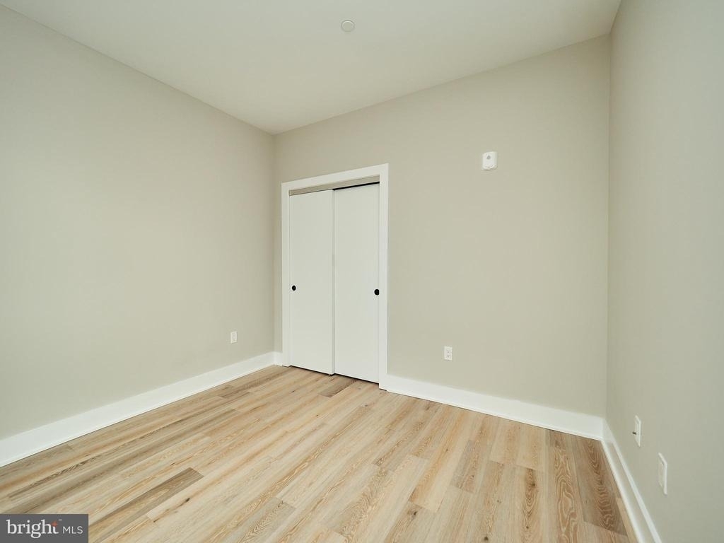1016 17th Place Ne - Photo 18