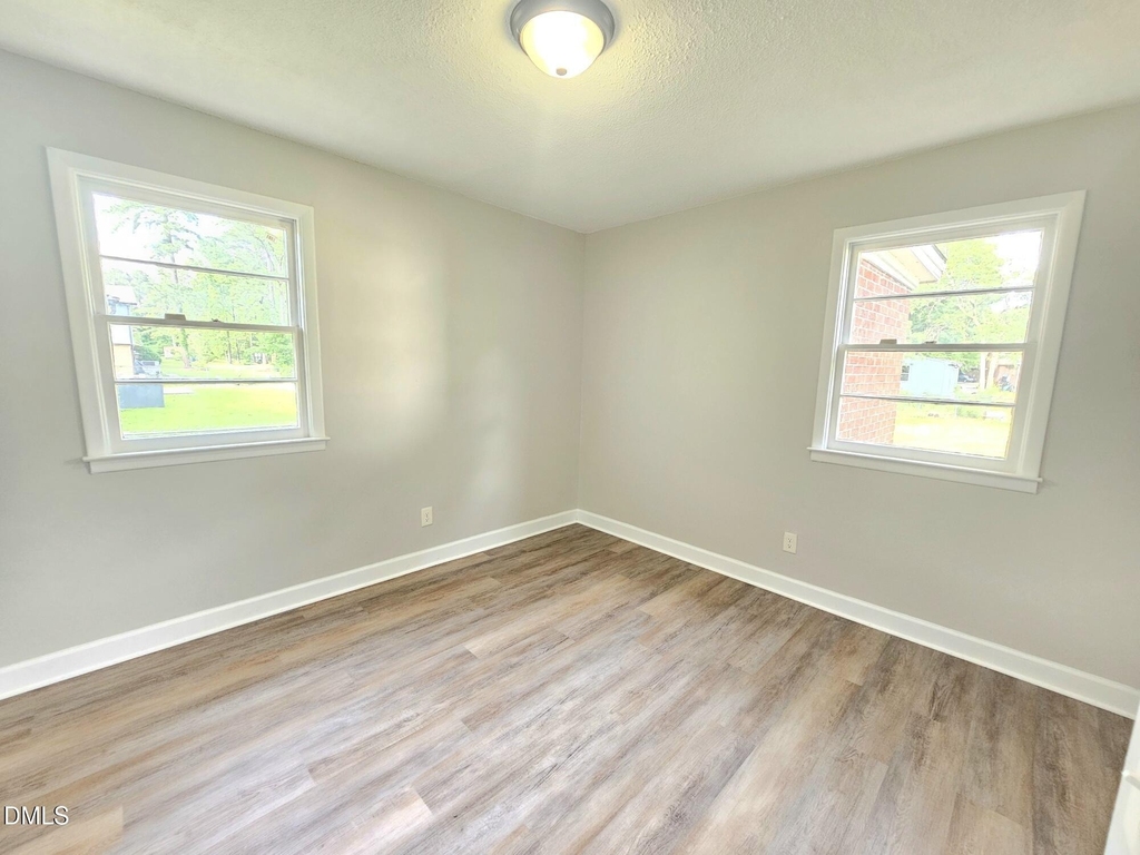 408 Oak Street - Photo 15
