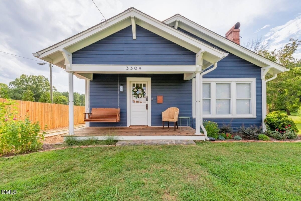 3309 Spector Street - Photo 0