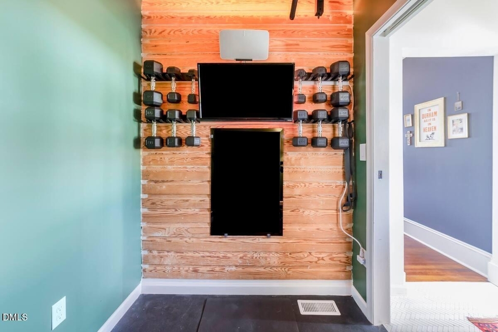 3309 Spector Street - Photo 10