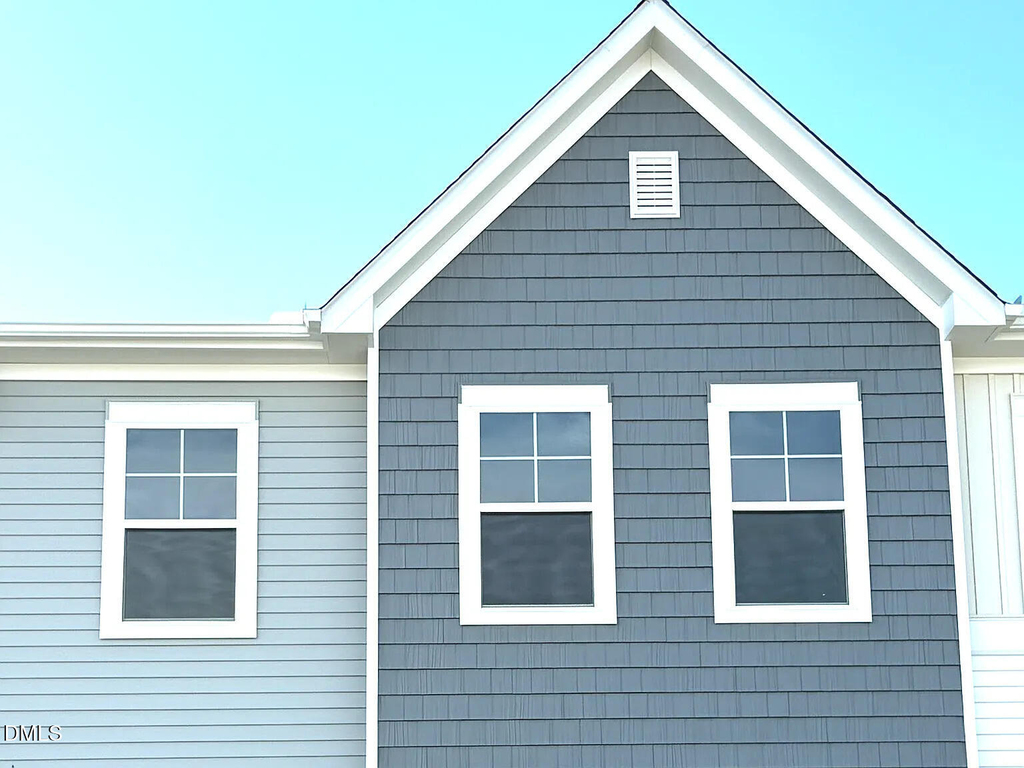 277 Paramount Drive - Photo 0