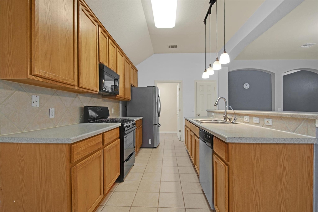 3300 Winding Shore Ln - Photo 9
