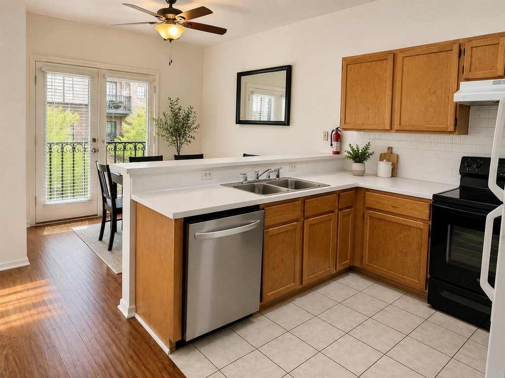 2801 Rio Grande St - Photo 3
